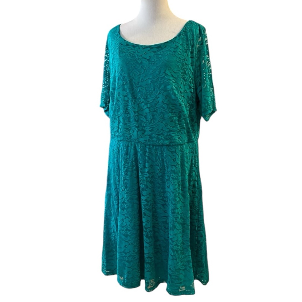 VINTAGE WRAPPER SHORT SLEEVE FLORAL LACE MIDI DRESS TEAL GREEN PLUS SIZE 2X